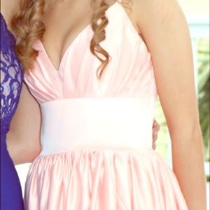 Formal dress worn 1 time for pictures only